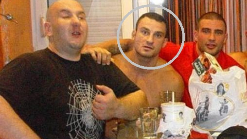 Скандално! Петър Низамов-Перата е арестуван за клипа с мигрантите, вързани със свински опашки (СНИМКА)