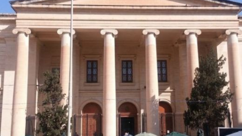 Драматичен обрат в съда: Българин плаче от радост в Малта!