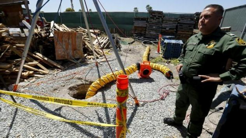 Откриха 700-метров тунел за трафик на дрога между Мексико и САЩ