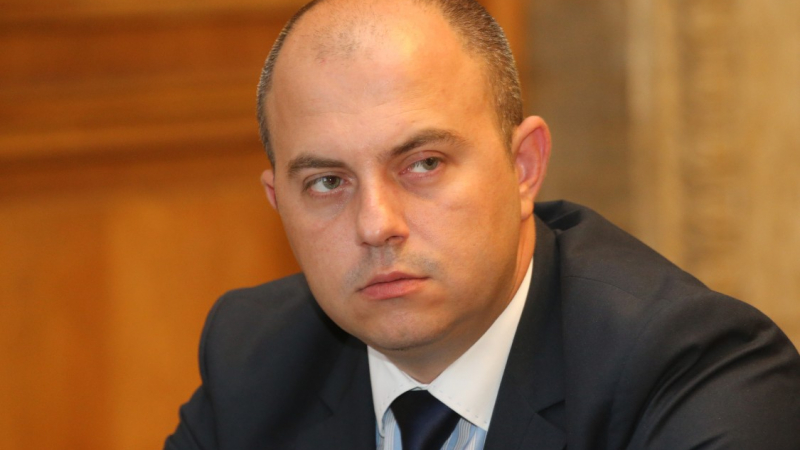 Съпредседателят на БДЦ Стефан Кенов: Задължителното гласуване е другата страна на монетата на демокрацията