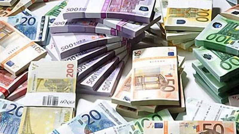 Удар! Митничари спряха контрабанда за 82 230 евро
