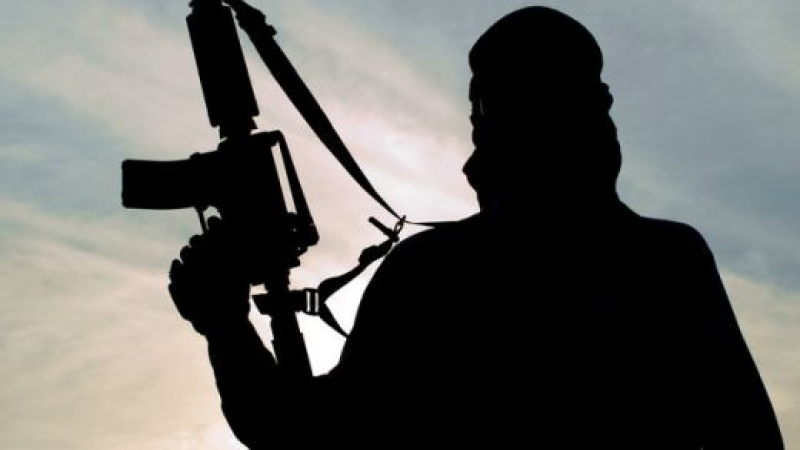 Хакери от ИДИЛ пуснаха имена на хиляди граждани, които да бъдат убити