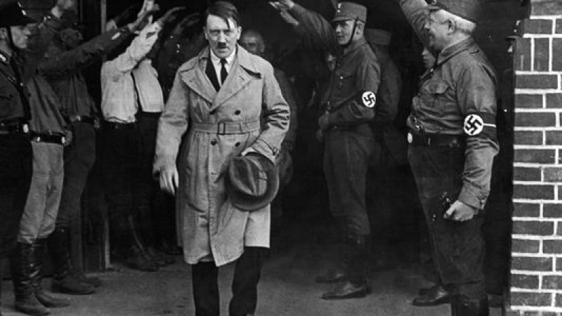 Историк с нова шокираща версия за Адолф Хитлер