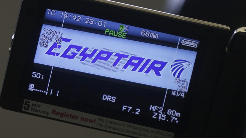 Мнението на експертите: Взрив на борда е свалил египетския самолет