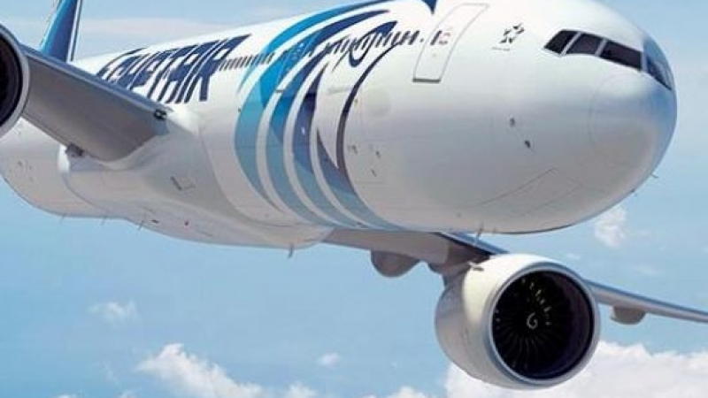 Египетският самолет изпратил сигнал за опасност три минути, преди да изчезне 