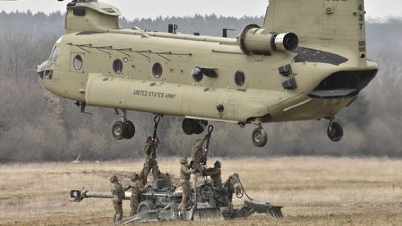 НАТО струпа много войска в Прибалтика, за да "отблъсне нападението на държавата Ботния" (СНИМКИ/ВИДЕО)