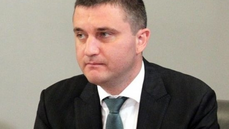Горанов се отказа вноската за втора пенсия да ходи в обща сметка