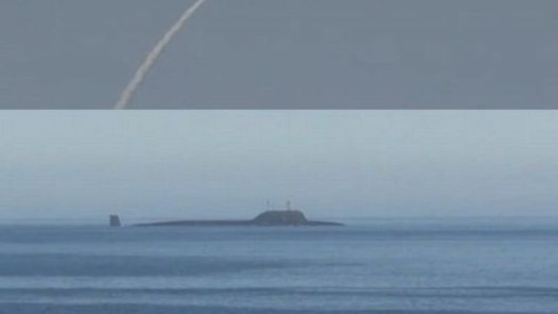 Руска подводница изстреля крилата ракета изпод водата, за да ликвидира наземна цел (ВИДЕО)