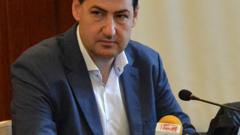 Кметът на Пловдив готов да подкрепи забраната на бурките 