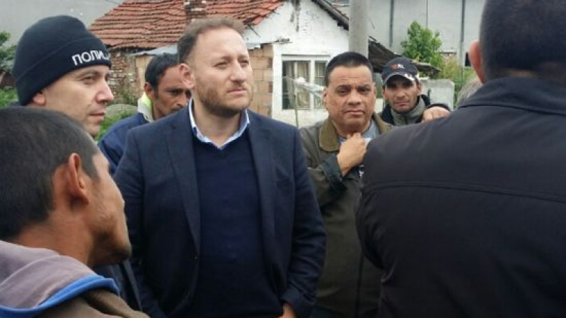 Лидерът на ДРОМ поиска засилено полицейско присъствие в Раднево (СНИМКИ)
