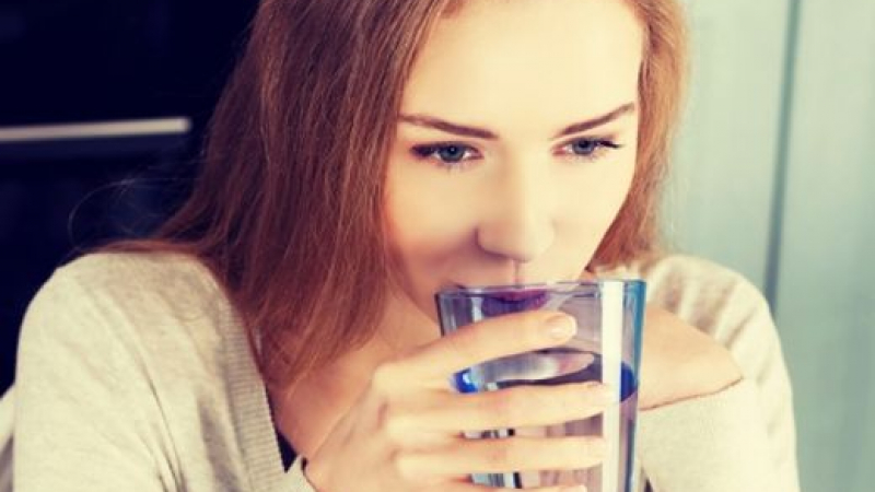 Замяната на газираното с чаша вода ни пази от страшна болест 