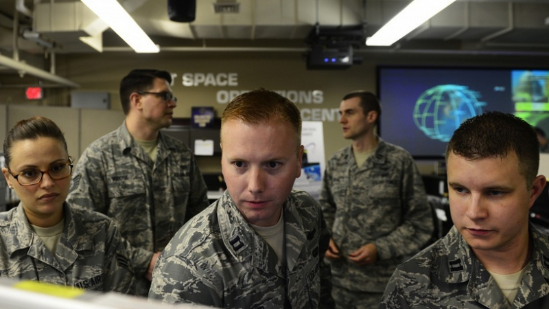 Пентагонът: Расте заплахата от космическо нападение на Русия и Китай срещу САЩ