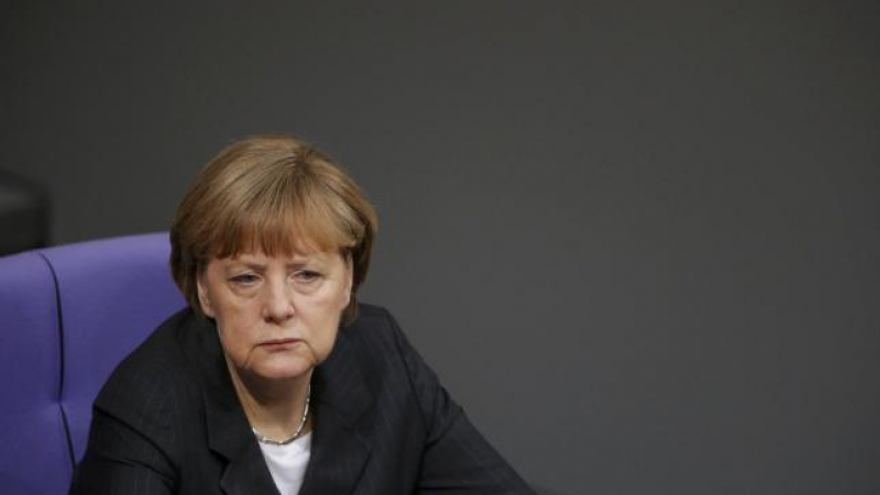Ново проучване: Германия нанесе удар под пояса на Меркел  