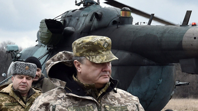 Порошенко се похвалил, че Украйна спряла най-голямата армия на континента