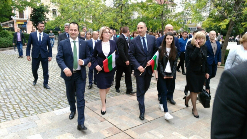 Цветанов във Враца: Ангажимент на правителството на Бойко Борисов е  реалните политики да достигнат до Северозападна България