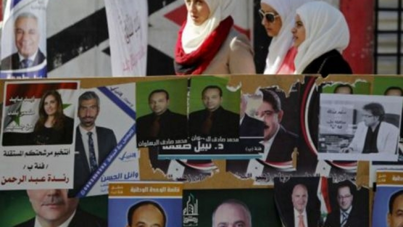 За първи път в историята: Жена застана начело на сирийския парламент