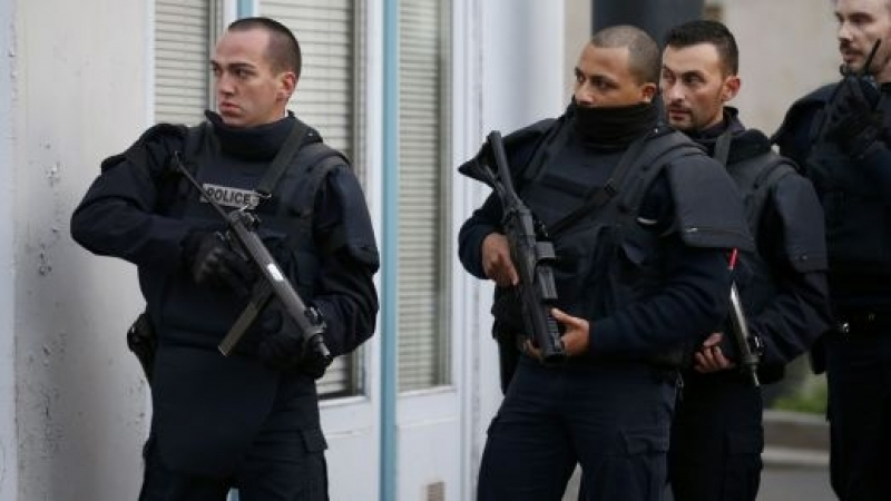 Килърът от Париж имал списък с мишени, врекъл се във вярност на Ислямска държава
