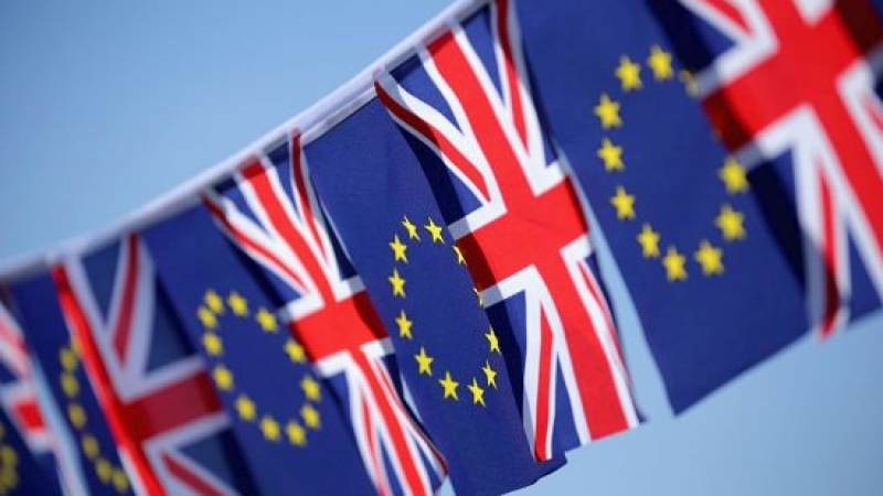 Британският еврокомисар Джонатан Хил е подал оставка заради Брекзит!
