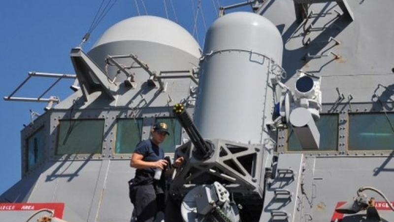 ВМС на САЩ отрязаха Кремъл: Няма да мръднем от Черно море! 