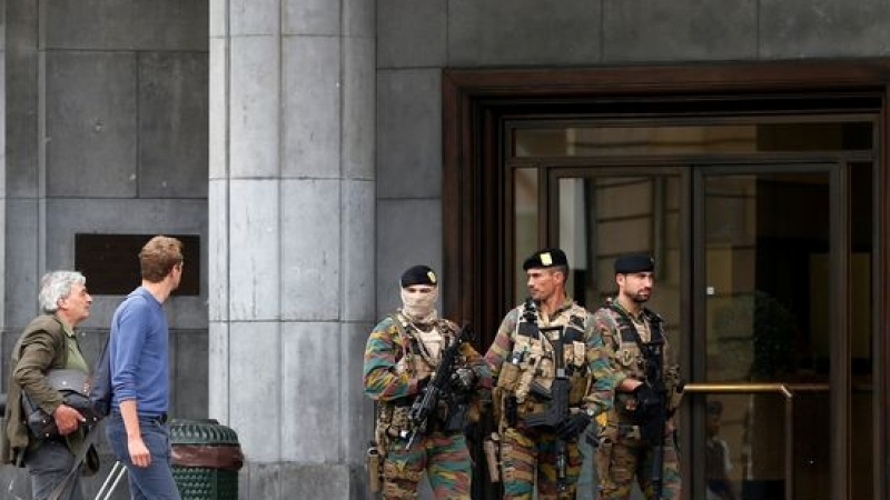 Паника в Брюксел: Затвориха гарата заради съмнителен багаж (СНИМКИ)