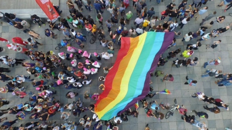 Българинът се оказа по-толерантен към гейове, отколкото към бежанци