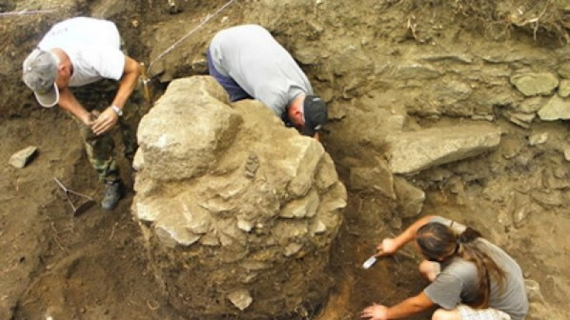 Изследват древно неолитно селище край Илинденци