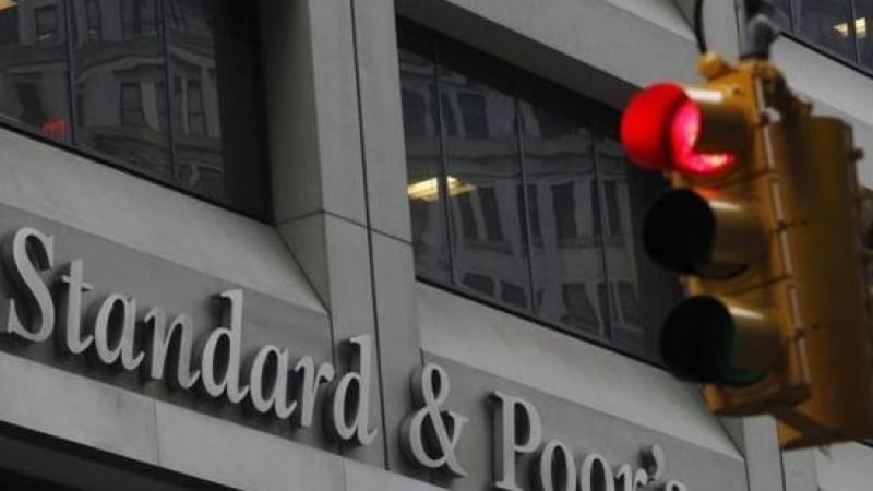 Standard & Poor's понижи рейтинга на Евросъюза 