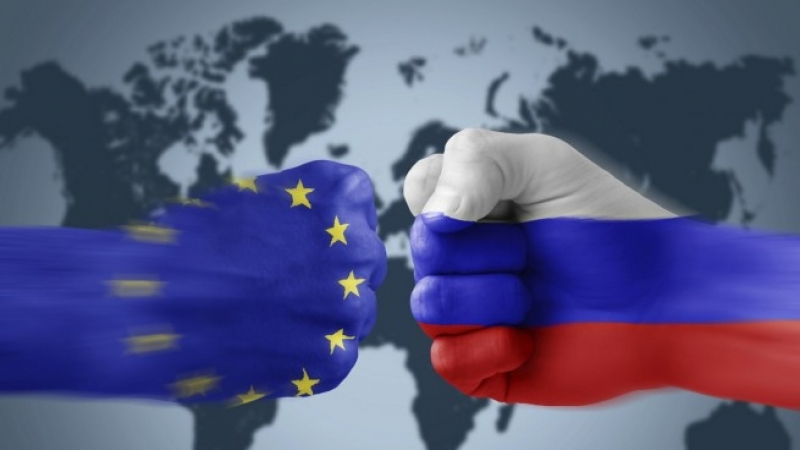 „Коммерсант“: 60 млрд. долара струват на света санкциите срещу Русия