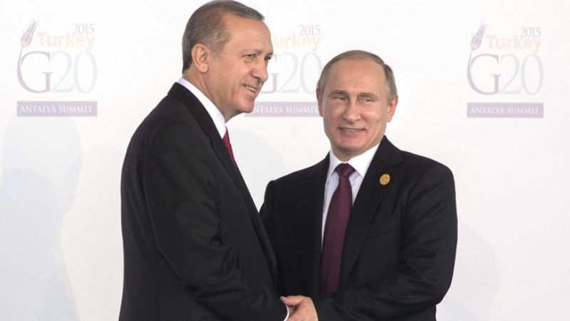 "Шпигел": Москва и Анкара като двама млади влюбени