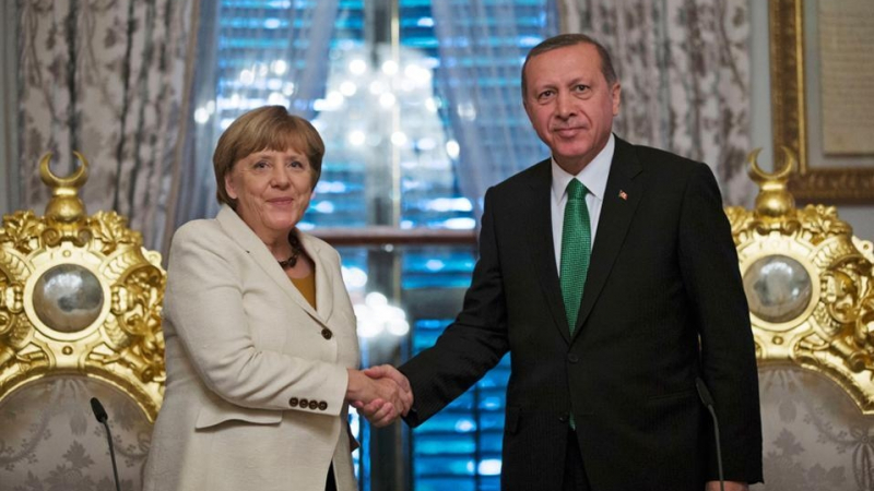 Ердоган поиска от германския канцлер помирителен жест