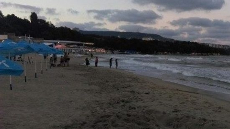 Голяма трагедия във Варна! Полиция отцепи плажа (СНИМКИ)