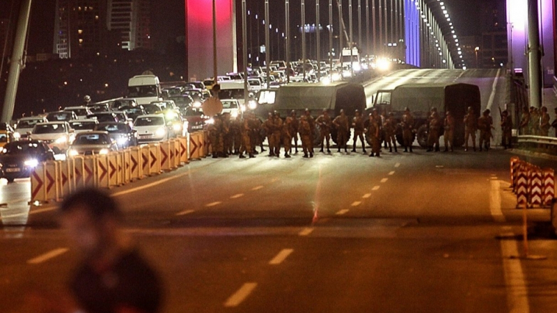 Турските военни: Поехме контрола над цялата държава!