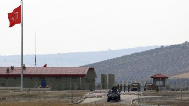 Броят на задържаните войници във военна база в Анкара е достигнал 72 души