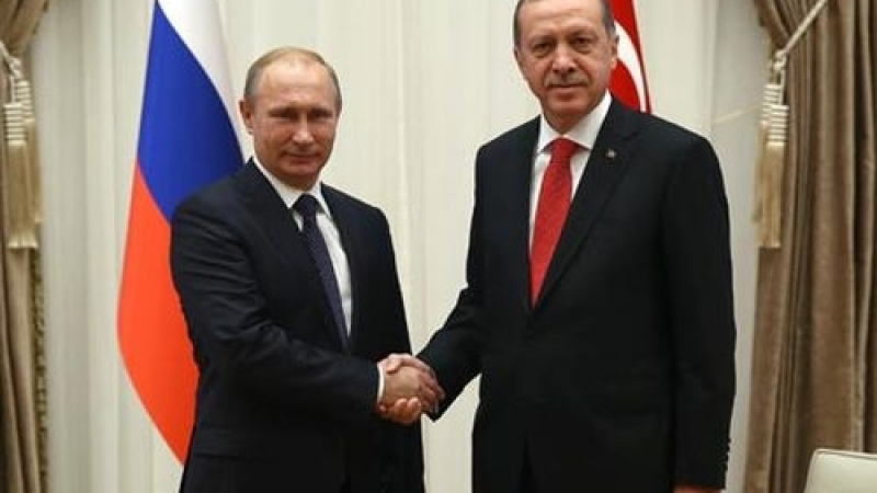 Путин даде рамо на Ердоган, чака го на скорошна среща (ВИДЕО)
