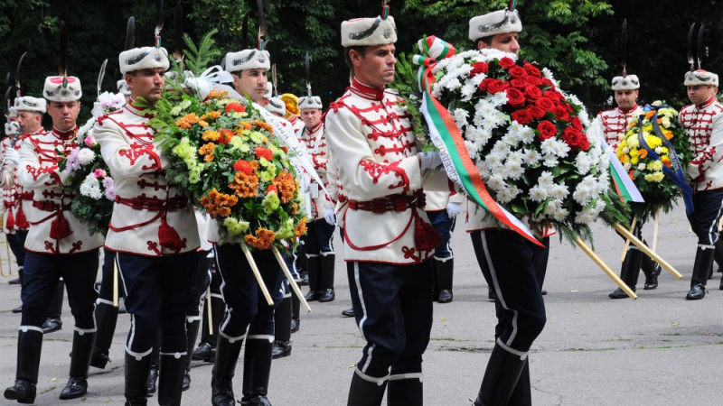 Церемонията за годишнината на Левски ще бъде в само с участието на гвардейци
