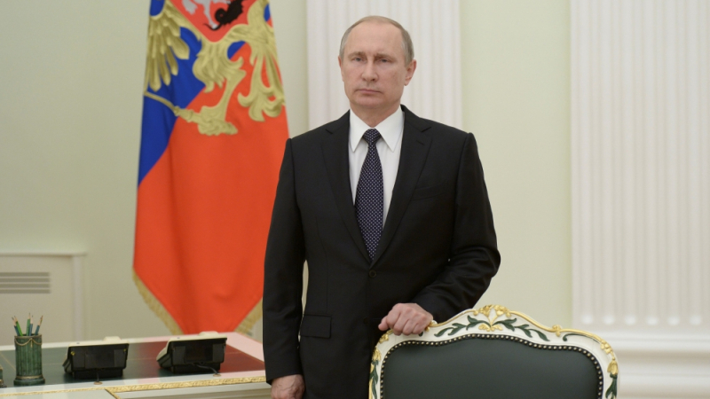 Путин педложи на Медведев да се укрепи започващия аномален ръст на рублата