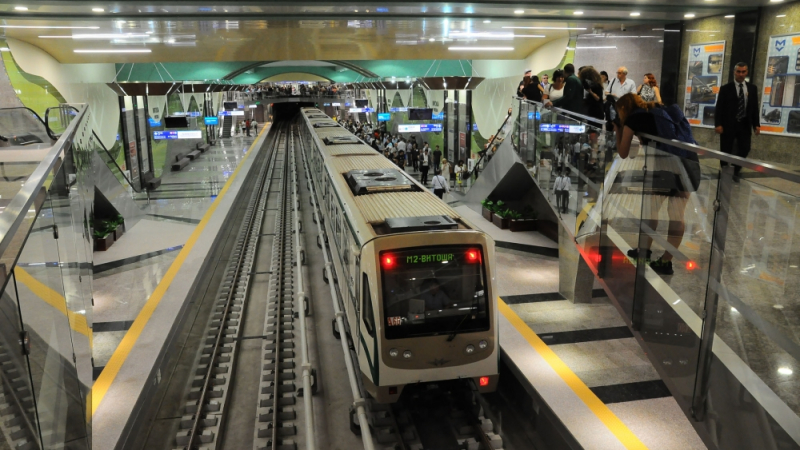 След аварията: Пътниците, които са купили билети за метрото, могат да ги върнат