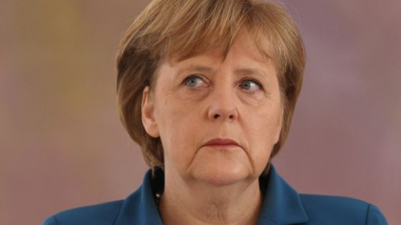 Меркел свиква по спешност съвета за сигурност на Германия след касапницата в Мюнхен