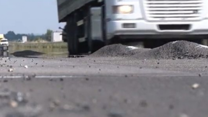 Опасни неравности и непрекъснати ремонти по магистрала „Марица” (ВИДЕО)