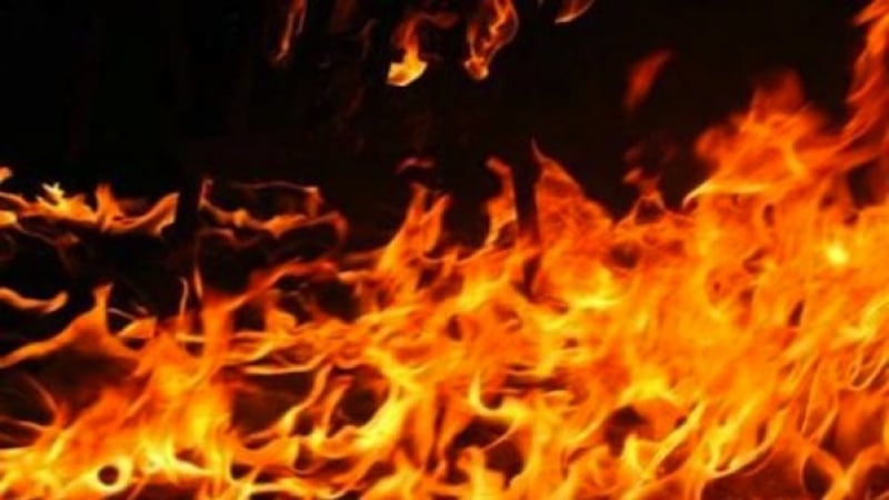 Трагедия в Русе! Откриха мъртва възрастна жена в горящ апартамент