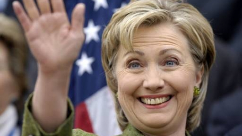 Компютърната мрежа на кампанията на Хилъри Клинтън бе хакната