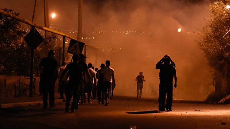 Мъж опита да се самозапали на митинг в Ереван