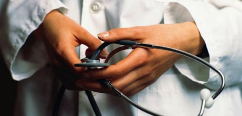 КНСБ с тревожна статистика за здравните работници