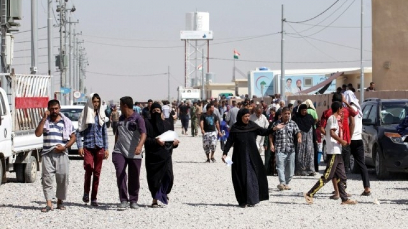 Ще падне ли столицата на "Ислямска държава"? Над 100 000 души са избягали от града заради предстоящата битка за Мосул