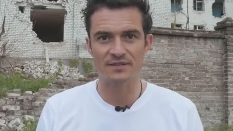 Орландо Блум записа видеообръщение към децата на Донбас (ВИДЕО)
