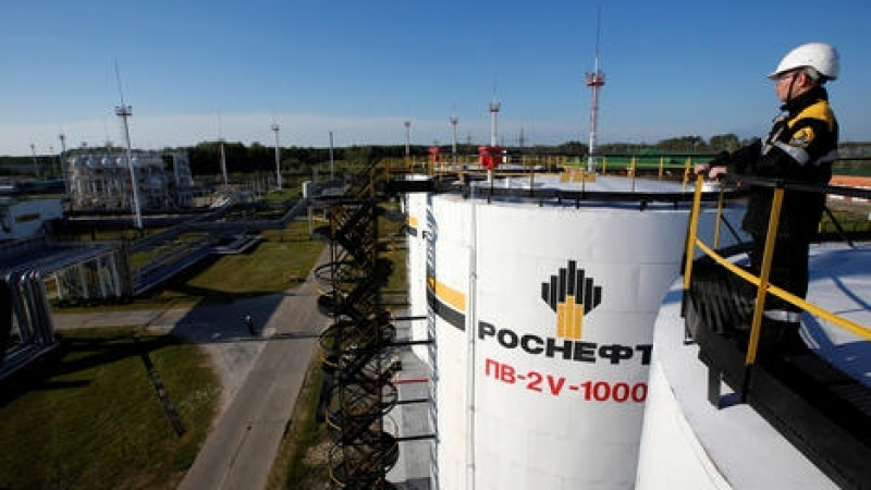 Защо Русия отлага приватизацията на петролните компании