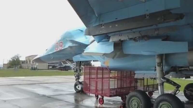 „Патенцето” отива по задачи: кадри от старта на двигателите на Су-34 (ВИДЕО)  