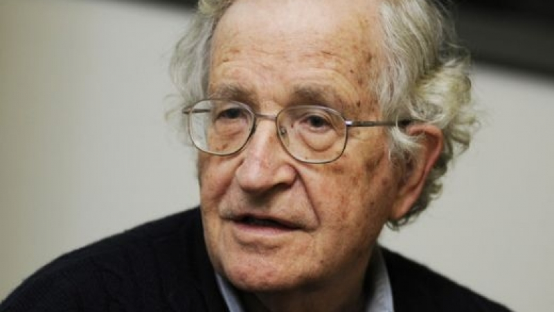 Ноам Чомски пред Дойче веле: "САЩ извършиха престъплението на века"