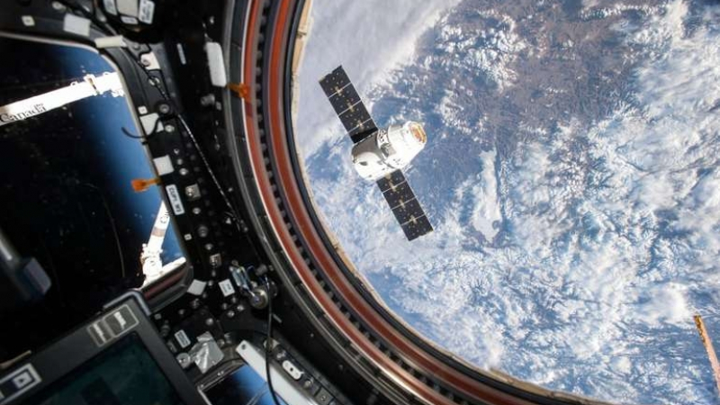 SpaceX върна на Земята научни експерименти за пътуването до Марс (ВИДЕО)