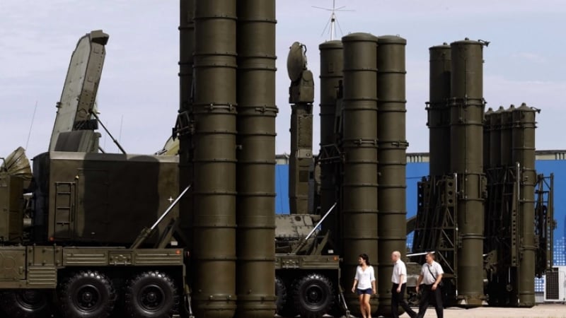 Иран защитава ядрен комплекс с руски ракети 